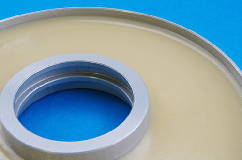 Strukturklebstoff Structalit 8801 T von Panacol als Potting